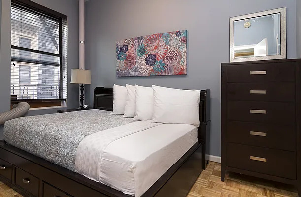 Rented by I Stay NY LLC | media 10