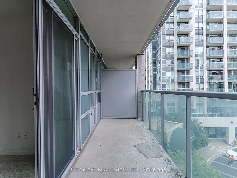 18 Harrison Garden Blvd #406 — Photo 26