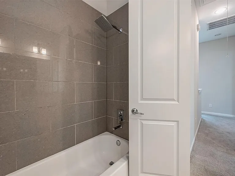 5610 Patrick St #I — Photo 18