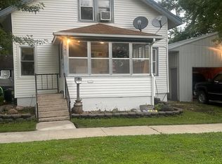 307 NE 3rd St, Eagle Grove, IA 50533