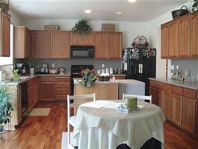 5th image of 10241 Lanier Ln