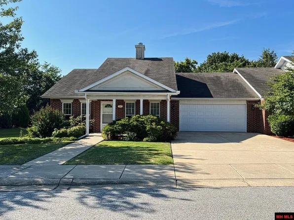 739 Embassy Pkwy, Mountain Home, AR 72653