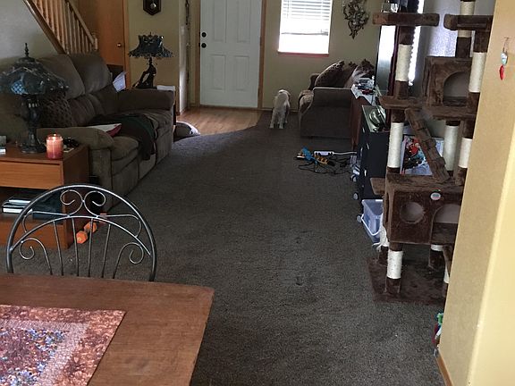 Dining room / Family room