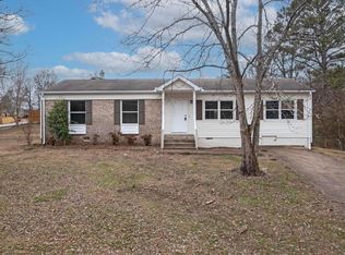 9007 Wooten Rd, Chattanooga, TN 37416