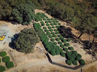 2722 Island Mountain Rd, Garberville, CA 95542