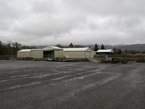 2nd image of 1811 Austin Rd