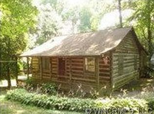 129 Rollins St, Hendersonville, NC 28792