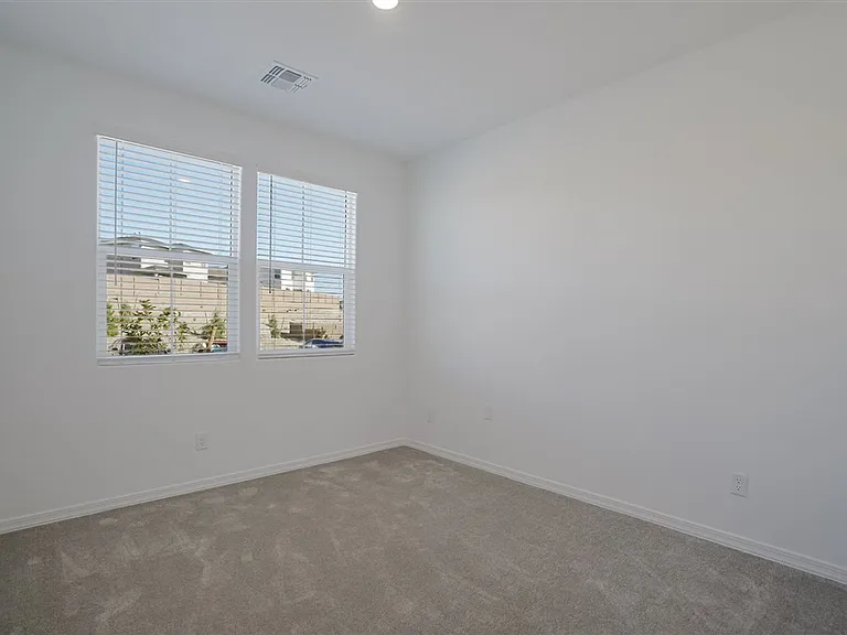 1275 Leo Ln — Photo 19