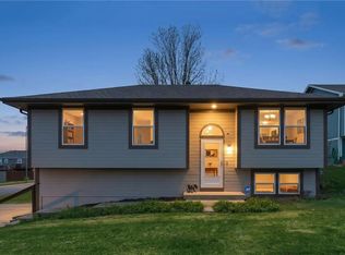 500 N Saville Ct, Independence, MO 64050
