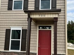 500 Pate Dr, Midway Park, NC 28544