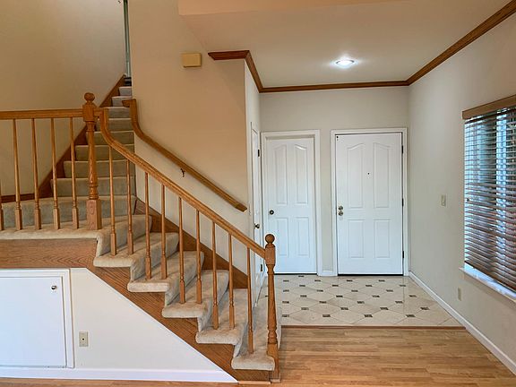 Entrance and staircase