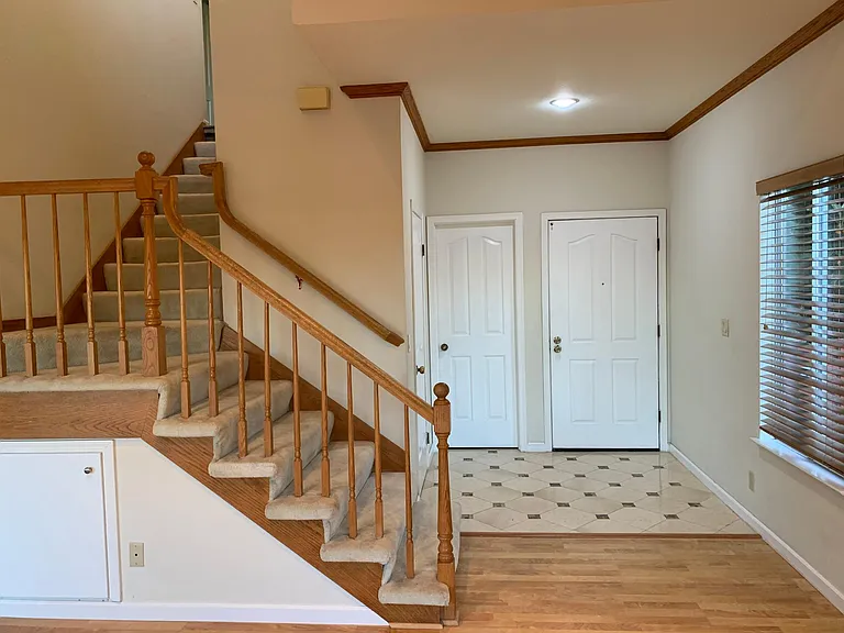 Entrance and staircase