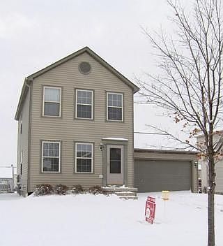 1st image of 527 River Pebble Dr