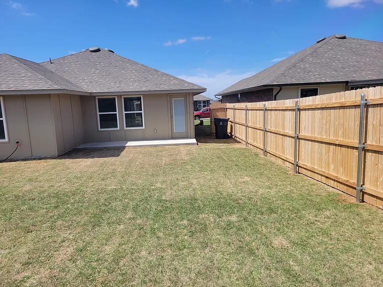 9120 Quapaw Creek Trl — Photo 11