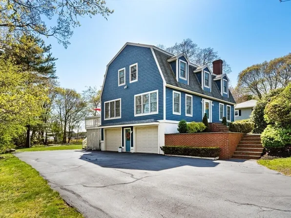 8 Oxford Rd, Gloucester, MA 01930