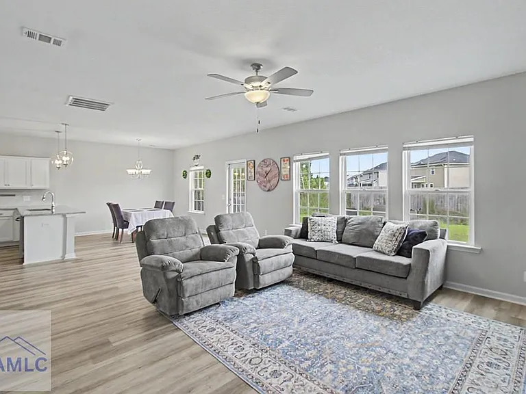14 Herty Ln — Photo 9