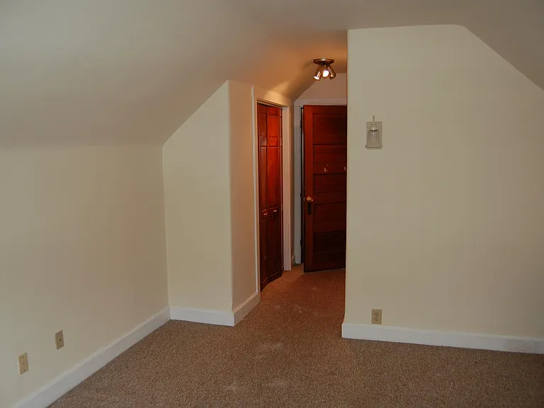 2644 Madison Rd #2 — Photo 6
