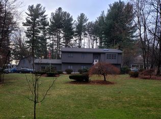 17 Marshbrook Rd, Billerica, MA 01821
