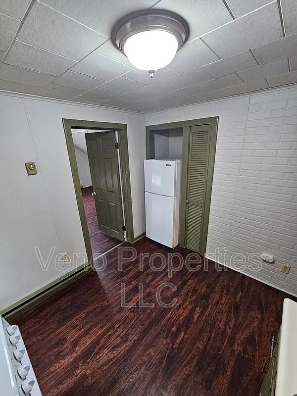 1 bed, 1.0 bath, $1,000 — Photo 3