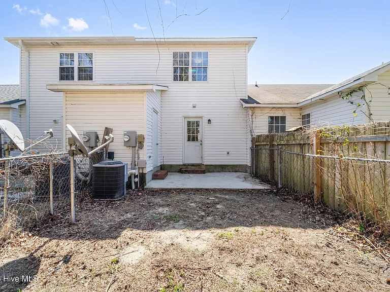 977 W Pueblo Dr — Photo 16