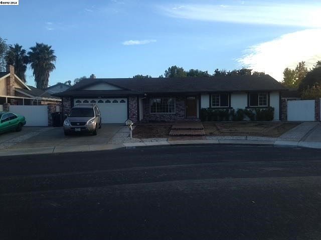 1st image of 3716 Cascade Ct