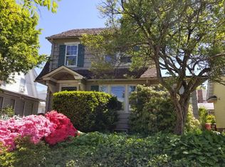 4541 169th St, Flushing, NY 11358
