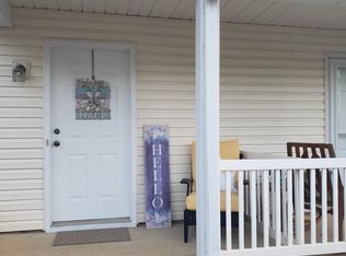 12 Hammett Grove Ln, Greer, SC 29650