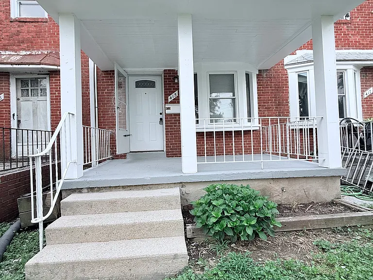 415 Edmunds Way — Photo 21