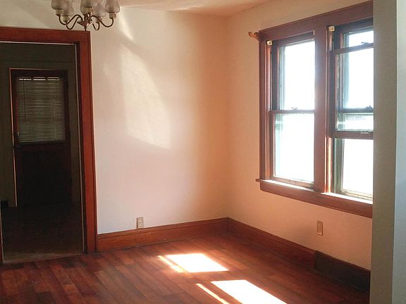 5th image of 1115 Neptune Ave