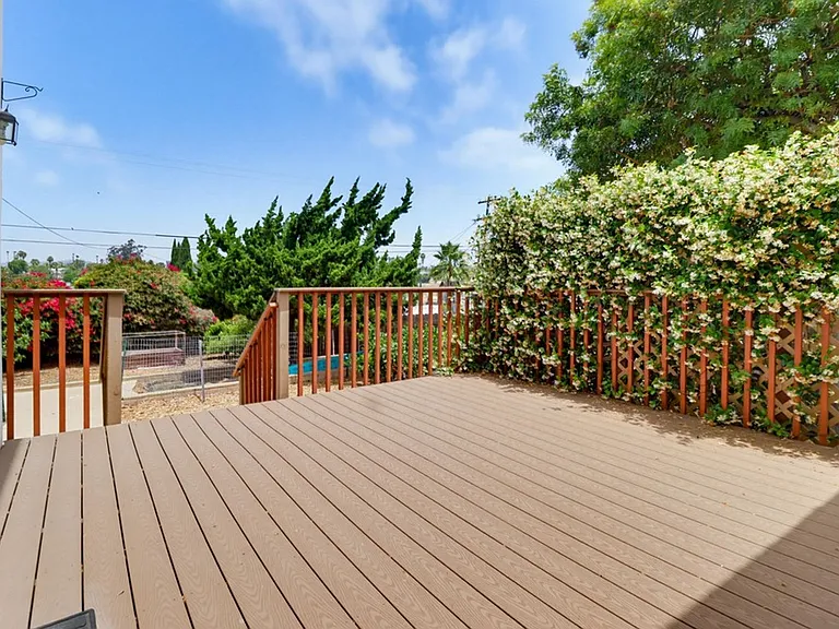 7134 Hybeth Dr — Photo 36