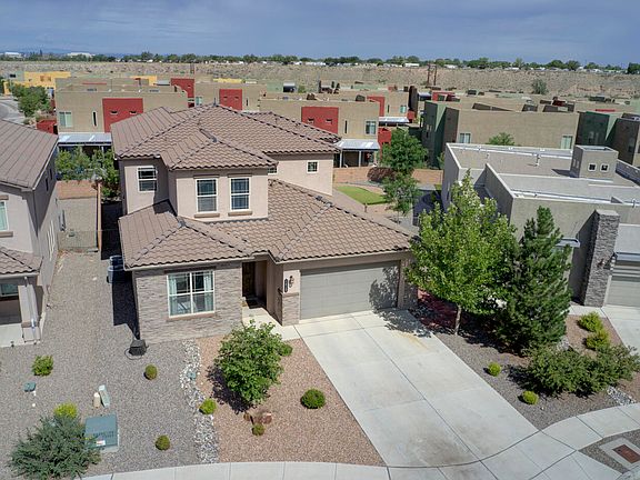 3rd image of 1615 Barbaro Dr SE