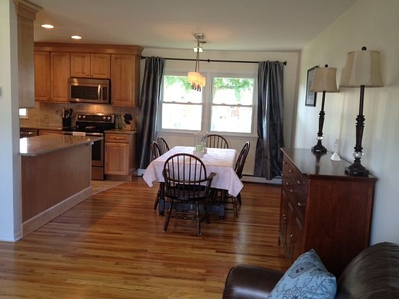 4th image of 2612 Drayton Dr
