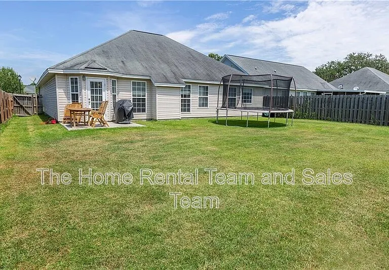 258 Lancaster Way — Photo 19