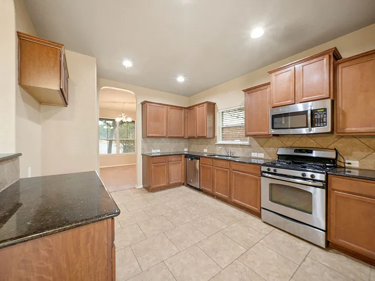 12151 Sugarberry Way — Photo 10