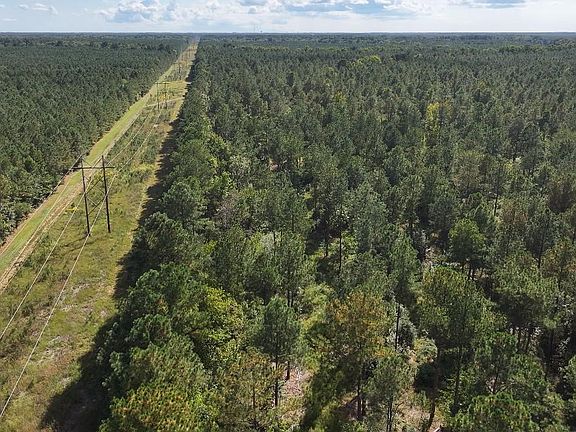 2nd image of 0 Peggy Neck Rd