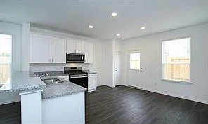 11750 Armadale Dr — Photo 13