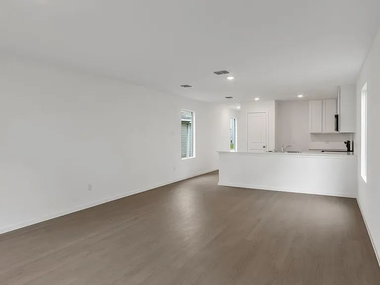 6819 Highlands St — Photo 27