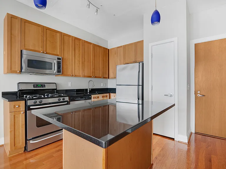 2120 Vermont Ave NW #213 — Photo 6