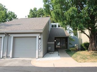 8020 Colony Ln, Lenexa, KS 66215