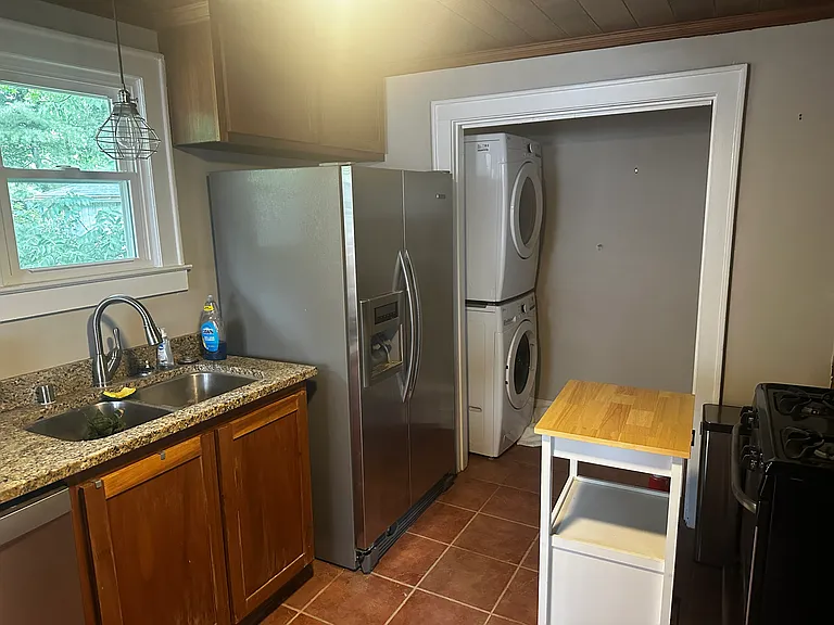 116 Suburban Ct — Photo 7
