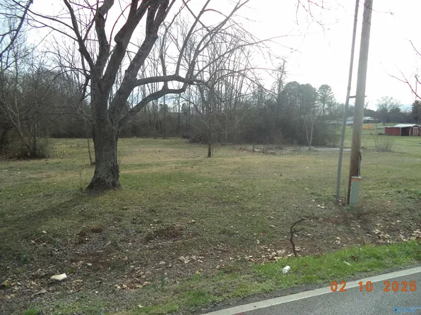 150 Ready Section Rd, Hazel Green, AL 35750