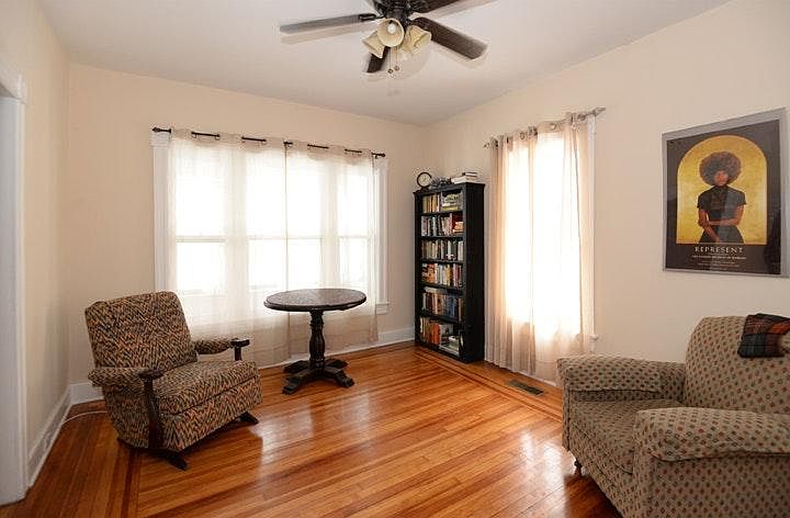 1st image of 23 Waterbury St