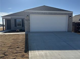 3258 Wolf Creek St, Springdale, AR 72764