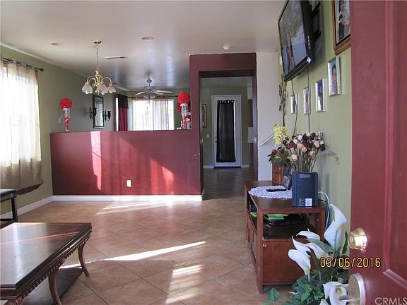 2nd image of 214 Camino De La Luna