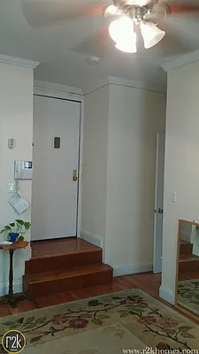 Rented by Realty 2000 Corp | media 25