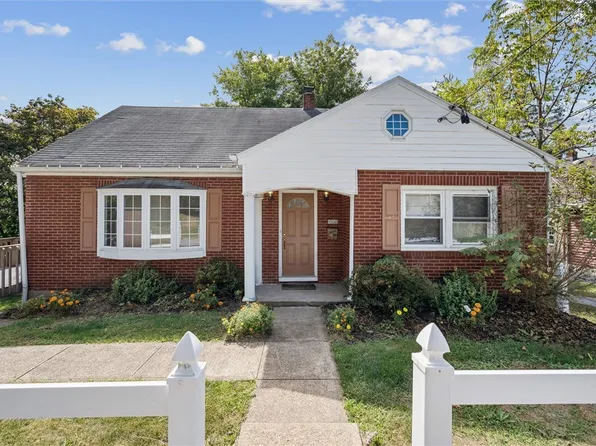 530 Stannard Ave, Indiana, PA 15701