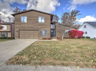 4606 Baker Woods Pl, Decatur, IL 62521