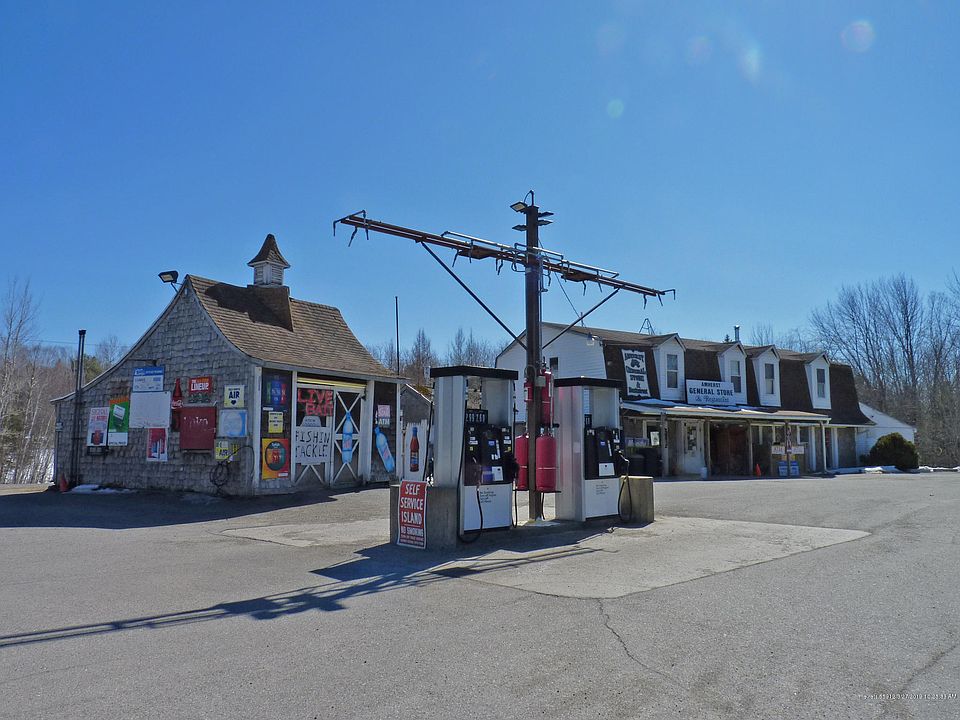 2nd image of 561 Airline Rd