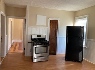 66 Academy Ave #2, Providence, RI 02908