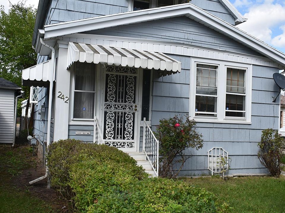 1st image of 242 Westminster Ave
